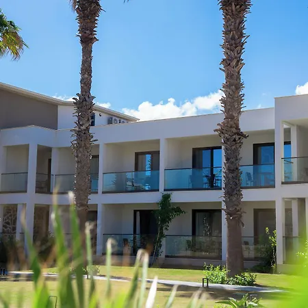 Mare Alba Bed and Breakfast 4*